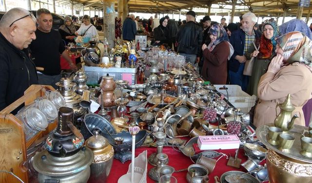 Klasik otomobil sergisi yeniden gelecek mi? Kütahya’da antikacılık kültüre dönüştü!