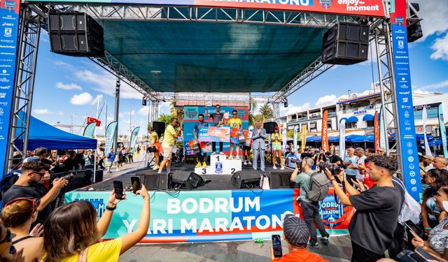 Dünya Koşucuları Bodrum’da Buluştu! Festival Gibi Maraton