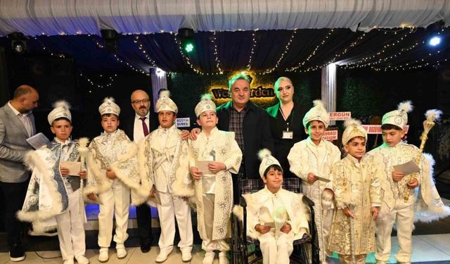 65 minik bir arada: Bozüyük’te sünnet şöleni coşkusu