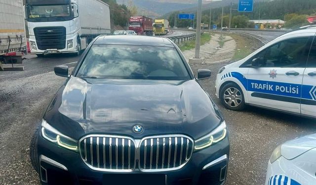 Aracında ikiz plaka kullanan şahısa 50 bin 834 TL para cezası