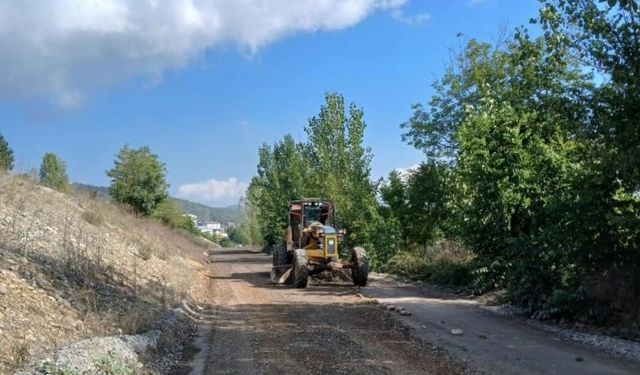 Bayırköy’de ulaşımı kolaylaştıran yol yenileme çalışması