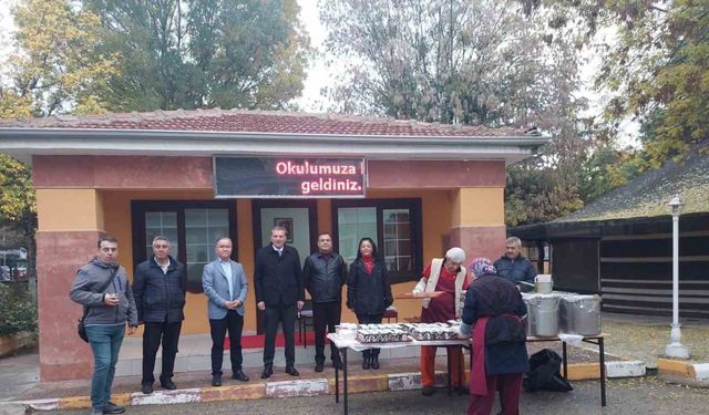 ’Ben Her Yerde Varım Projesi’ kapsamında sıcak çorba ikramı