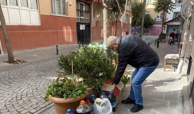 Bu muhtarlıkta her hafta yaklaşık 60 kilo atık yağ toplanıyor
