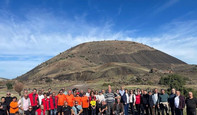 Doğaseverler kula jeoparkı’nın güzelliklerini keşfetti