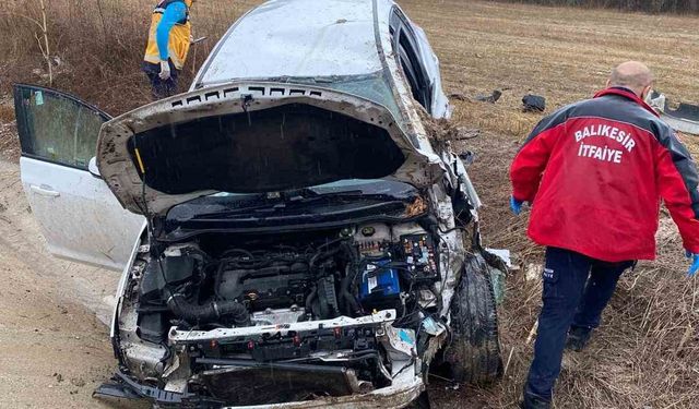 Feci Kaza Balıkesir’de: 2 Yaralı Hastaneye Kaldırıldı