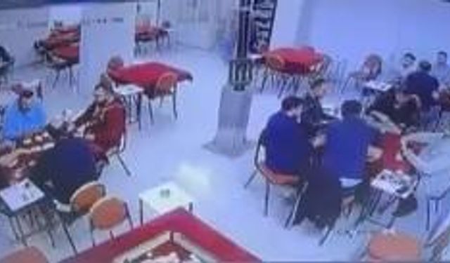 Masada deprem paniği: Okey taşları yerlere saçıldı