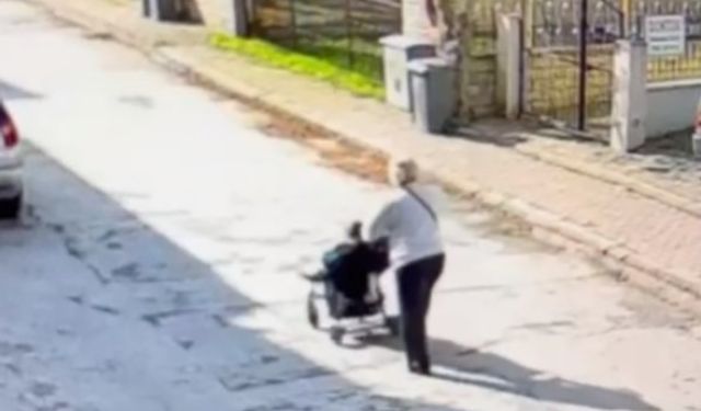 Para dolu çantayı arabanın üstünde unuttu