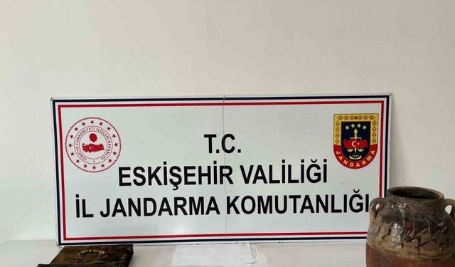 Tarihi eser satmak isterken suçüstü yakalandı
