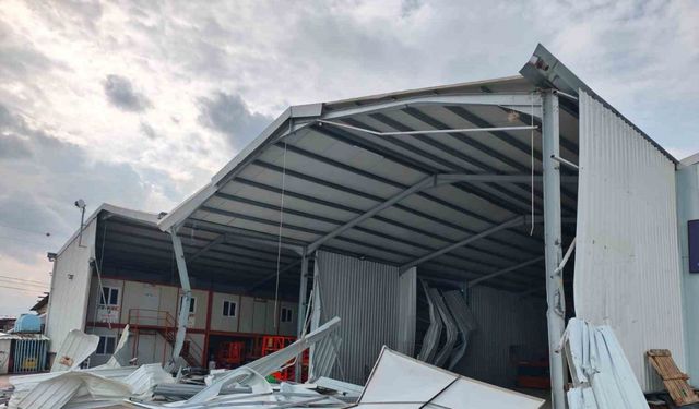 Ürünlü’de belediyeden kaçak yapılara müdahale