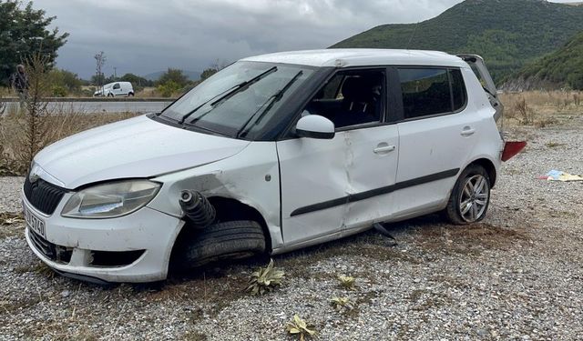 Yağışlı hava kazaya davetiye çıkardı: 1 yaralı