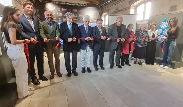 İstanbul'da sanat sergisinde DPÜ rüzgarı esti