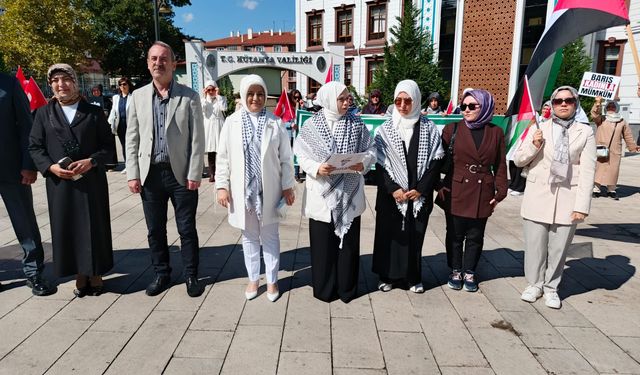 Kütahya’da Gazze İçin Sessiz Çığlık! Gazze’nin Sessiz Çığlığına Ses Oldular