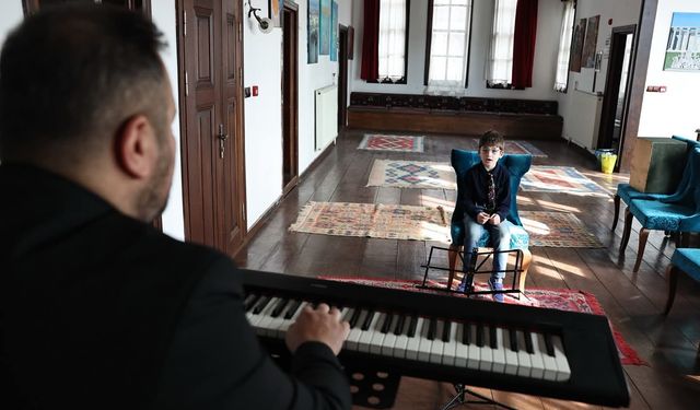 Kütahya’da Geleceğin Sanatçıları Sahneye Adım Attı