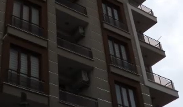 Önce eşini sonra kendisini tüfekle vurdu