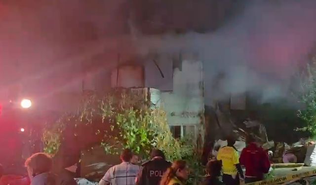 Kütahya’da Bir Ev Alevlere Teslim Oldu