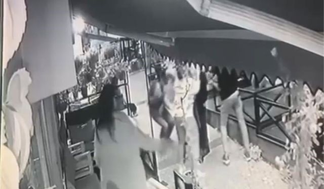 Alkollü adam kafeye alınmadı, ortalığı birbirine kattı: 4 yaralı