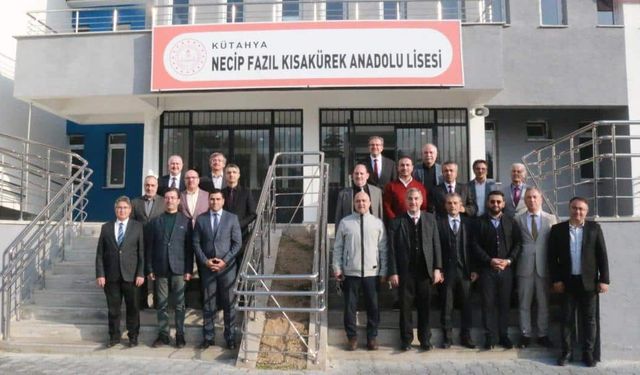 Kütahya’da Özel Proje Okulları Değerlendirme Toplantısı Gerçekleşti