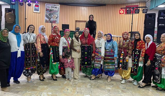 Simav’da Geleneksel Üç Etek Şöleni Büyük İlgi Gördü