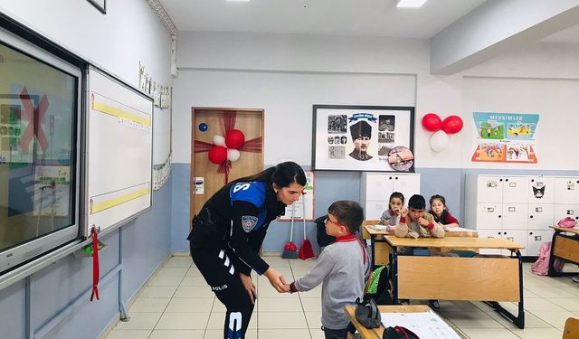 Kütahya Emniyetinden Örnek Proje: Miniklere Güvenlik Eğitimi Verildi
