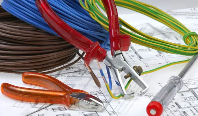 İNŞAAT VE ELEKTRİK İŞLERİ YAPTIRILACAKTIR