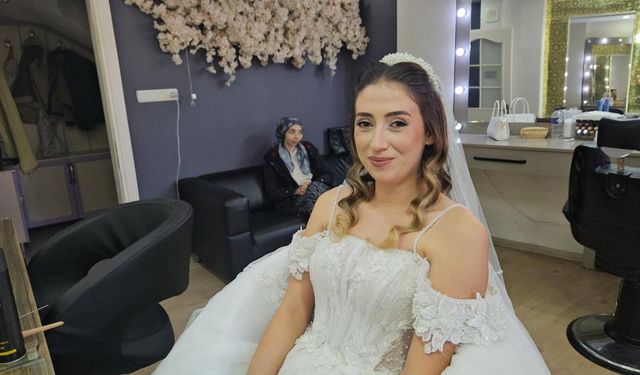 Talihsiz gelin, kuaförde depreme yakalandı