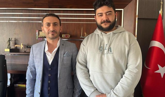 Arkadaşına hesap bilgilerini verdi, başına gelmeyen kalmadı