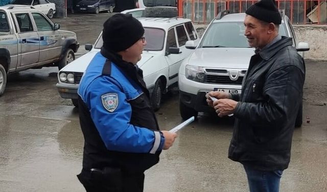 Kütahya Polisi Sahada: Dolandırıcılara Karşı Vatandaşlar Uyarıldı