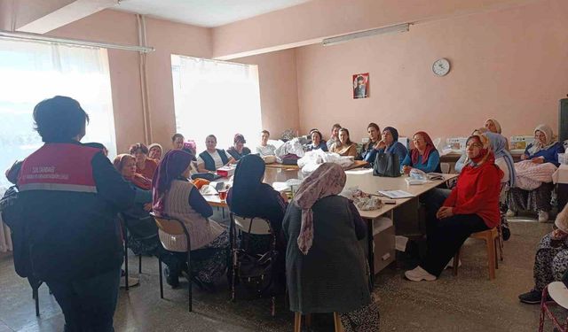 Afyonkarahisar’da Tarım Seferberliği: 512 Toplantı, 8 Bin 489 Çiftçi