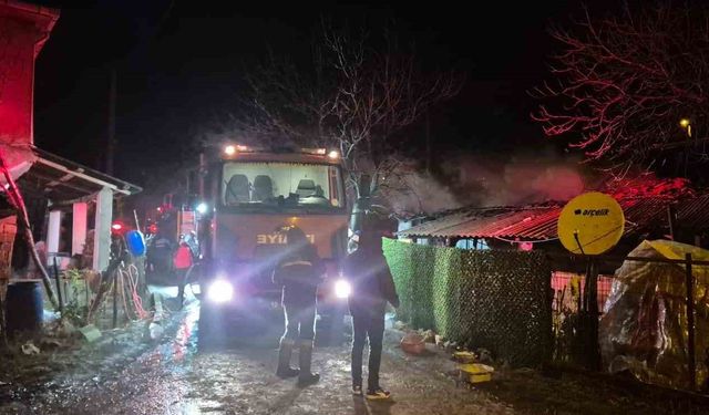 Bigadiç’te Korkunç Yangın: Yaşlı Adam Evde Can Verdi