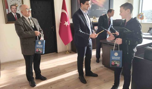 Dumlupınar’da Gurur Anı: Yarışma Birincileri Ödüllerine Kavuştu