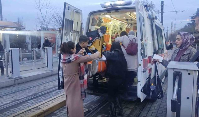 Eskişehir'de liselilerin kavgası kanlı bitti: 1 yaralı