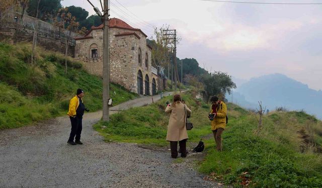 İzmirli Fotoğrafçılar Manisa’yı Kare Kare Keşfetti