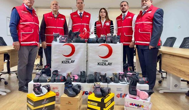 Kızılay’dan Manisa’ya İyilik Adımı: Kışlık Ayakkabı Kampanyası