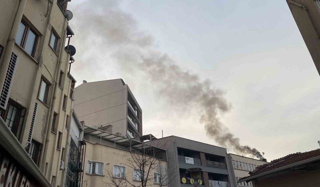 Kömür Kazanlarından Yükselen Duman Vatandaşı Endişelendirdi