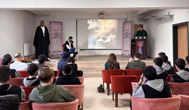 Kütahya’da Mevlana Mesajları Yankılandı