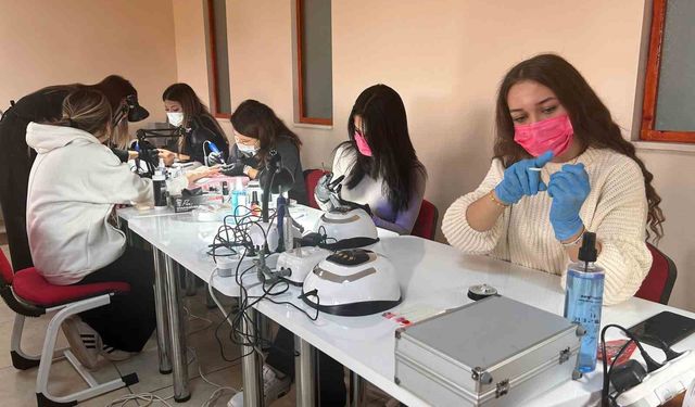 Protez Tırnakta Yeni Dönem: İlk Kamu Atölyesi Eskişehir’de