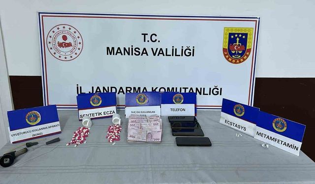 Uyuşturucu Baskınında 145 Bin TL Bulundu