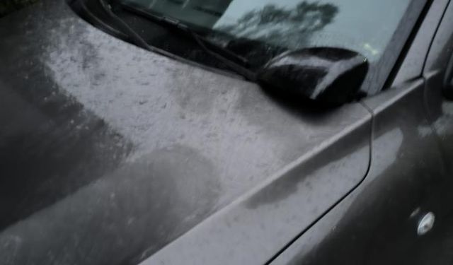 Avukat, mahallenin kabusu oldu: 40 araca saldırdı