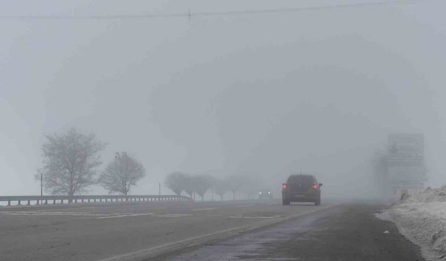 Kütahya'da hayati uyarı: Sürücüler ve yayalar tehlikeye dikkat!