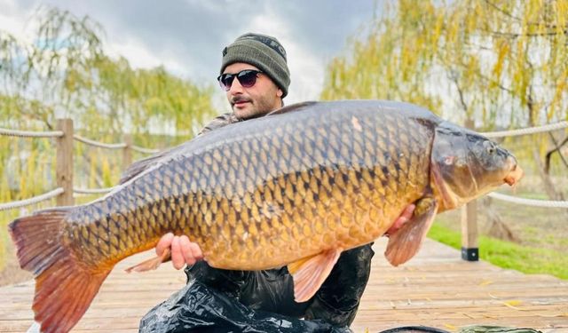 Kütahya'da balıkçılardan şaşırtan hareket: ''Ait olduğu yere iade ettik''