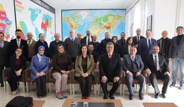 DPÜ’de Uygulama ve Araştırma Merkezleri Müdürleri Bir Araya Geldi