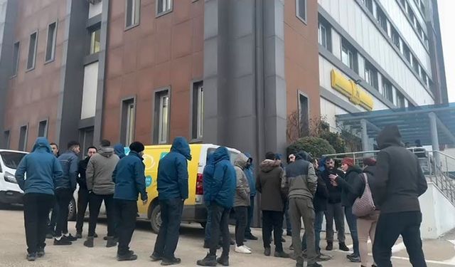 PTT'de iş bırakma eylemi