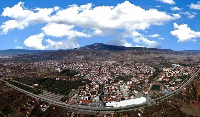 Kütahya'nın ilçesine dikkat: Fırtına kasıp kavuracak