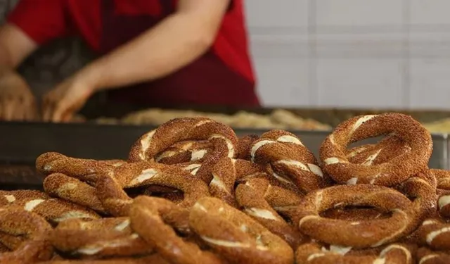 Yeni Yılın İlk Zammı Geldi! Kütahya’da Simit Artık Lüks
