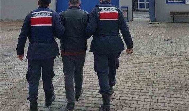 Jandarmanın aranması olan 57 kişiyi yakaladı