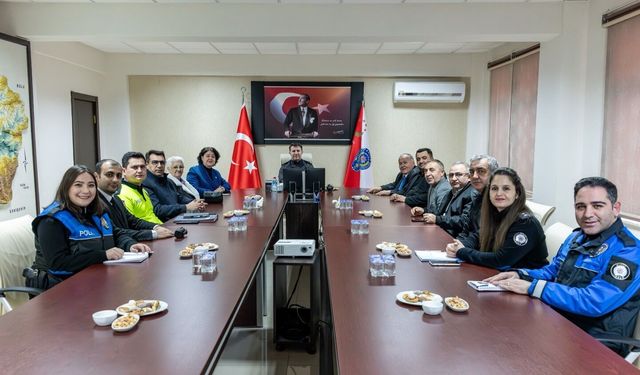 Emniyet Müdürü Çağlar ile huzur toplantısı: Güvenlik önlemleri değerlendirildi