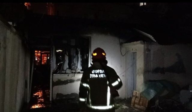 Müstakil evde korkutan yangın