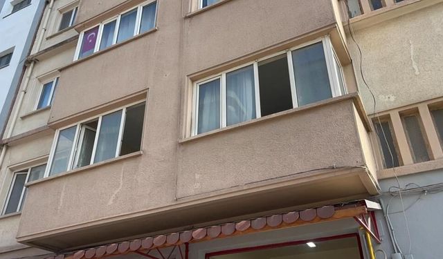 74 yaşındaki adam çöp evde ölü bulundu