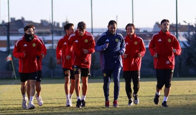 Kütahyaspor'u da ilgilendiriyor: Eskişehirspor, kritik maça hazırlanıyor