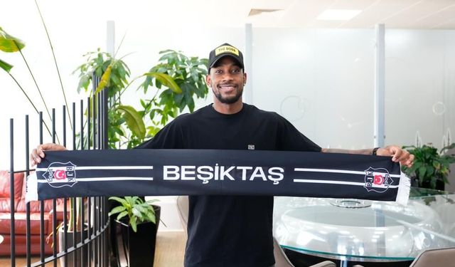 Beşiktaş'tan savunmaya bir takviye daha: Murillo, İstanbul'a geldi